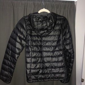 Aritzia / TNA Botanie Bubble Jacket